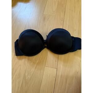 Black Strapless Bra